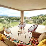 Proche Ajaccio Et Exclusive 2 A 10 Voyageurs Holiday home Bastelicaccia