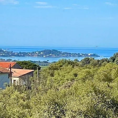 Proche Ajaccio Et Exclusive 2 A 10 Voyageurs *