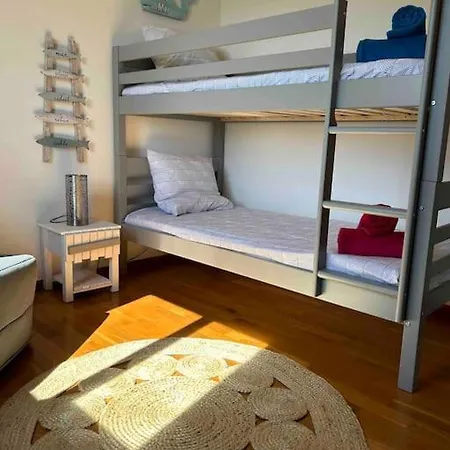 Proche Ajaccio Et Exclusive 2 A 10 Voyageurs * Bastelicaccia