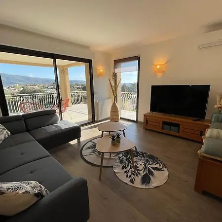Proche Ajaccio Et Exclusive 2 A 10 Voyageurs * Bastelicaccia