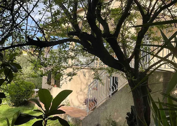 Proche Ajaccio Et Exclusive 2 A 10 Voyageurs Hébergement de vacances