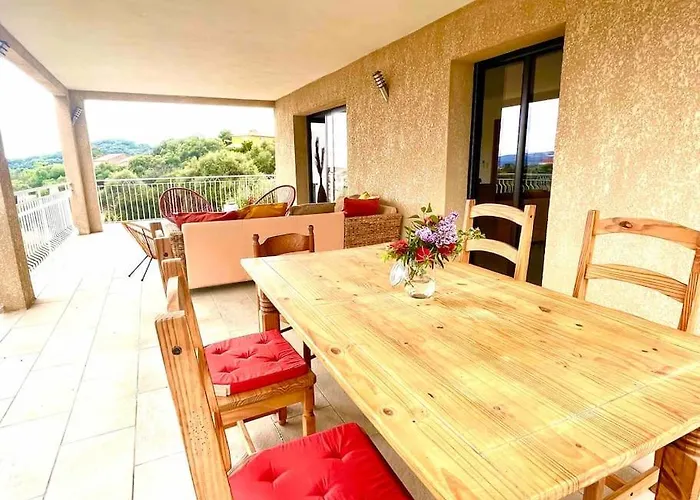 Hébergement de vacances Proche Ajaccio Et Exclusive 2 A 10 Voyageurs *
